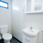 the goldminer executive ground floor cabin bathroom